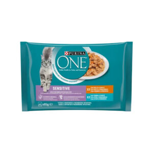 PURINA ONE Sensitive Finas Láminas en Salsa (4x85 gr) (Pollo y Zanahorias / Atún y Zanahorias) - Comida Húmeda para Gatos Adultos con Digestión Sensible