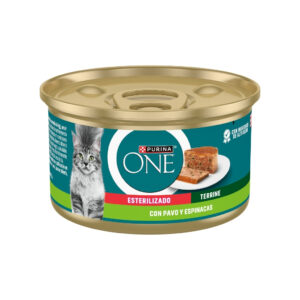 PURINA ONE Esterilizado Terrina (Lata 85 gr) (Pavo y Espinacas) - Comida Húmeda para Gatos Adultos Esterilizados Cocida al Vapor con 90% Proteína Animal